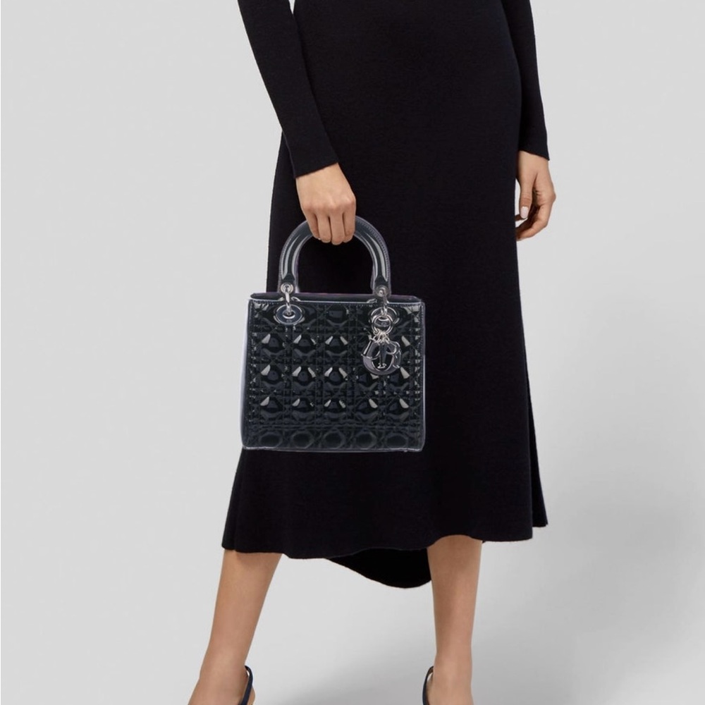 Black quilted patent Cannage leather Christian Dior Medium Lady Dior bag - Picture 10 of 15